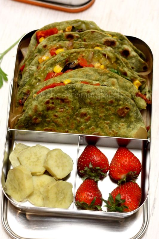 Dishesfrommykitchen KIDS LUNCH BOX SPINACH QUESADILLA WITH CORN BEAN